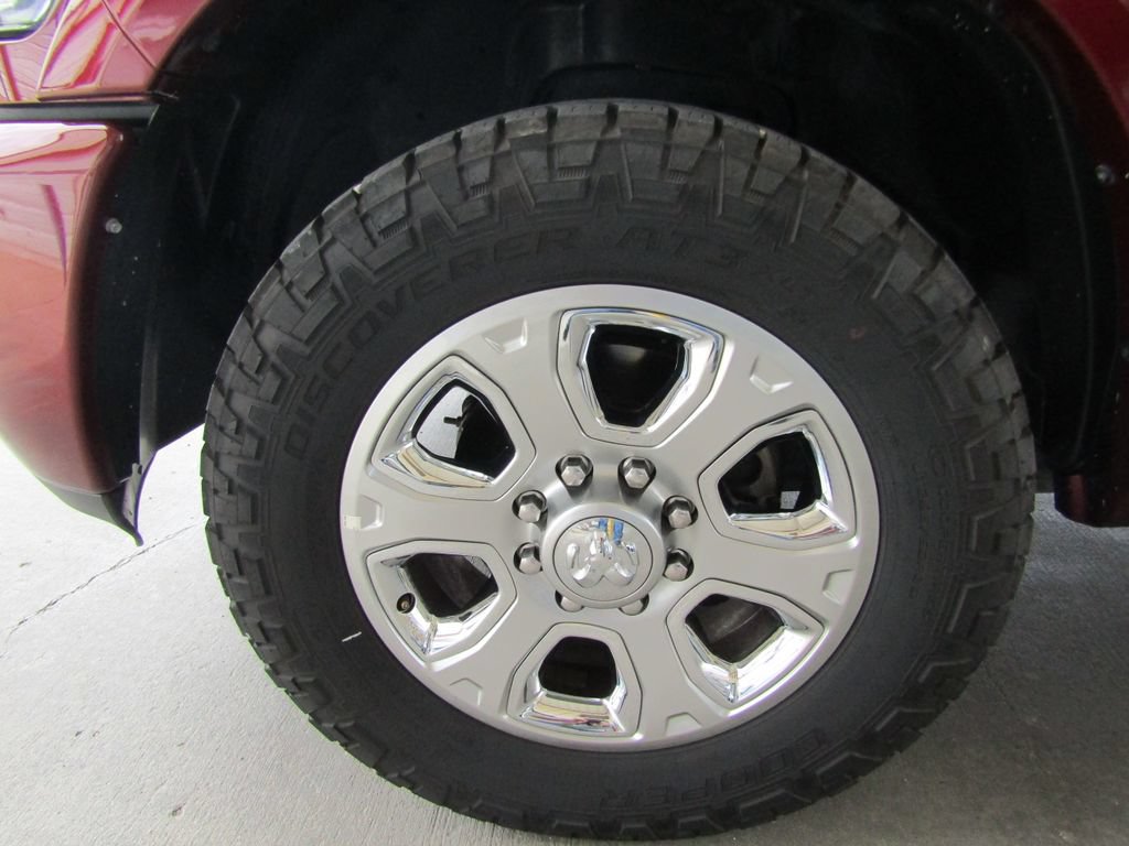 Used 2018 RAM 2500 Laramie w/ Sport Appearance Group RWD image 28