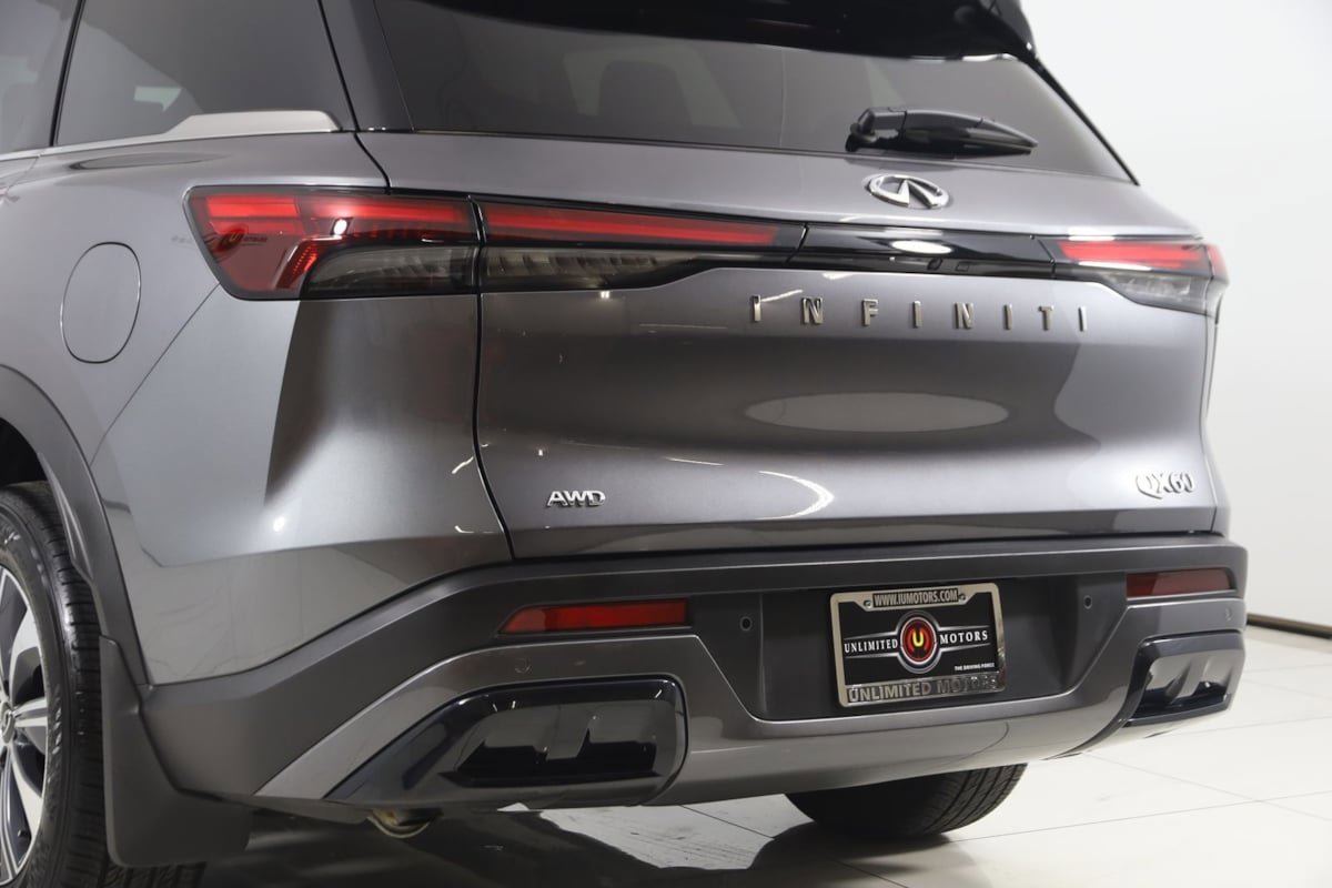 Used 2025 INFINITI QX60 Pure AWD/4WD image 25