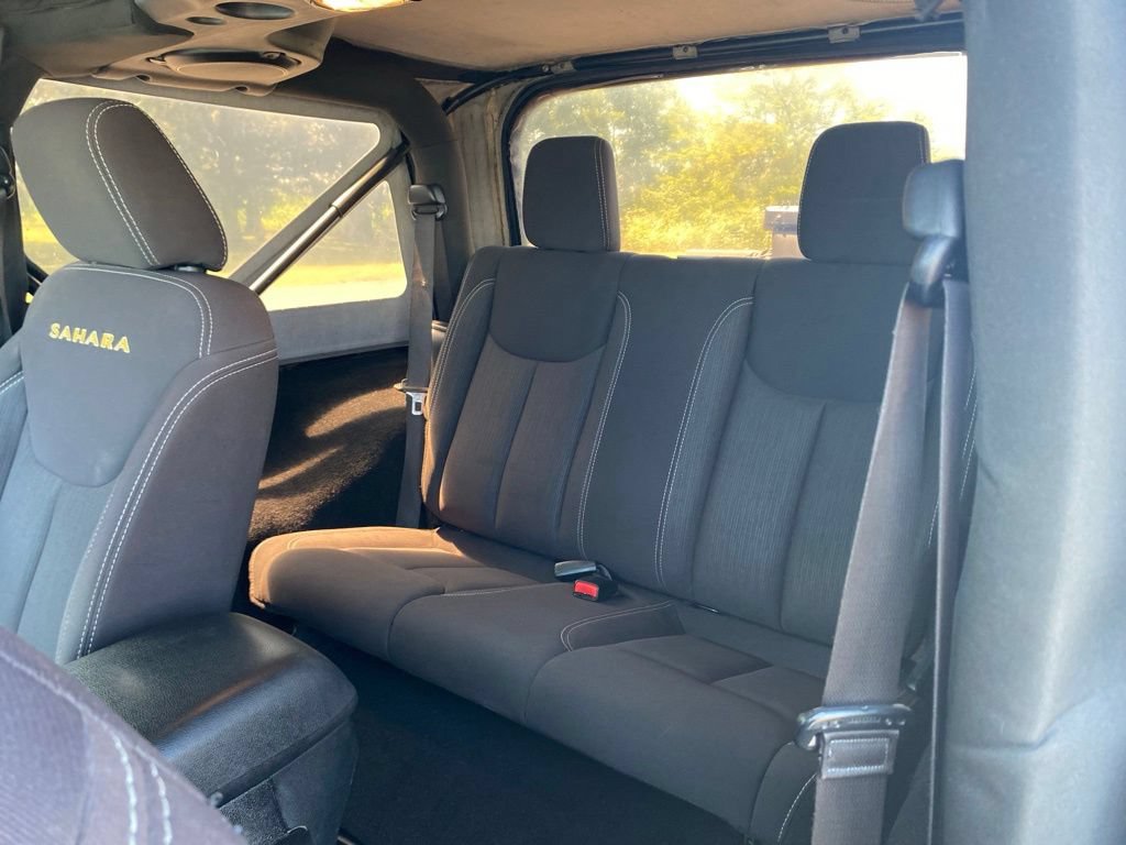 Used 2013 Jeep Wrangler Sahara w/ Dual Top Group AWD/4WD image 15