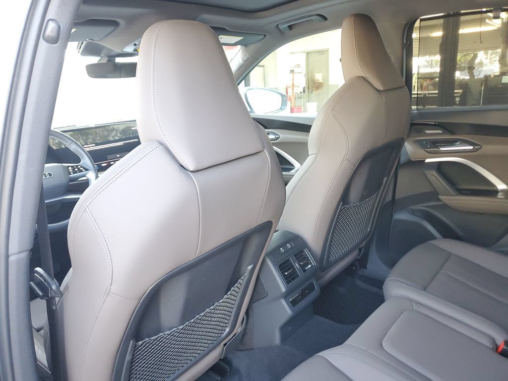 Certified 2025 Audi Q5 Premium w/ Premium Plus AWD/4WD image 17