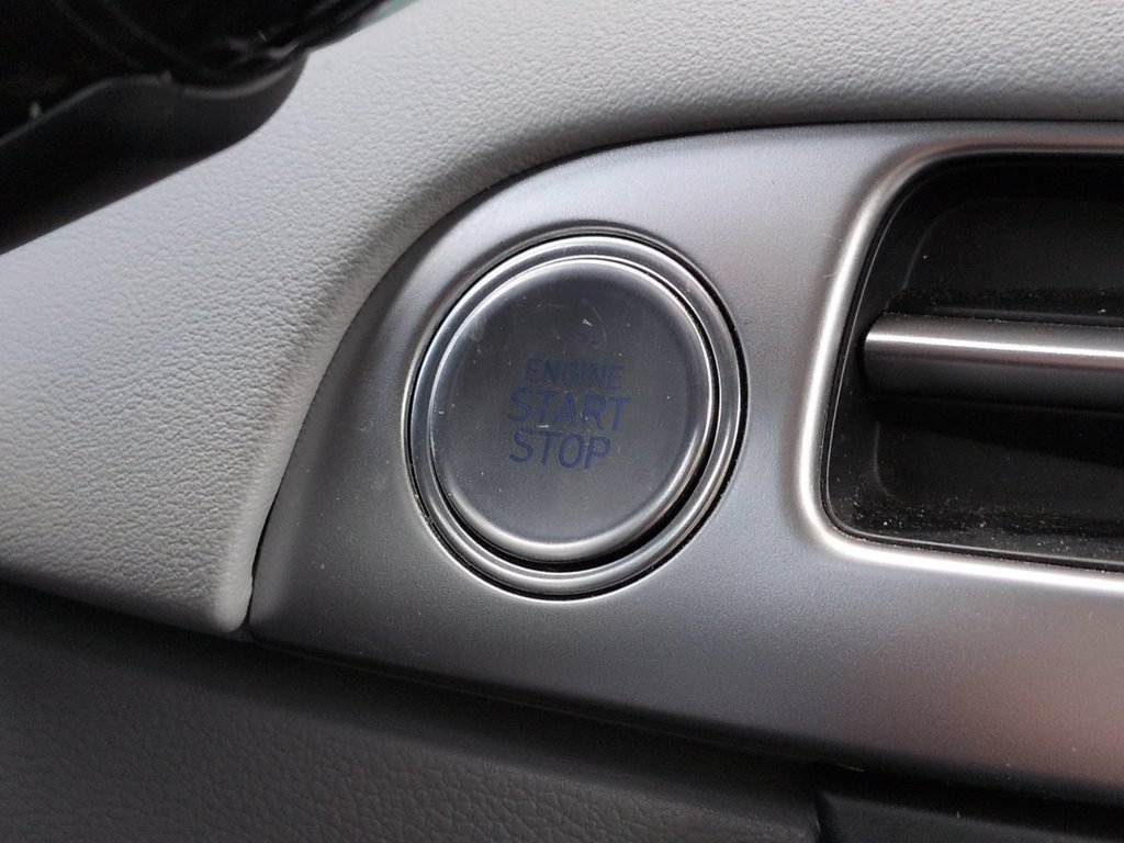 Used 2025 Hyundai Palisade SEL FWD image 29