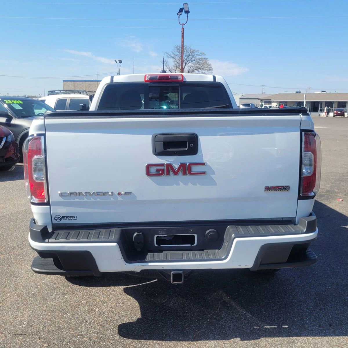 Used 2018 GMC Canyon All Terrain w/ Trailering Package image 10