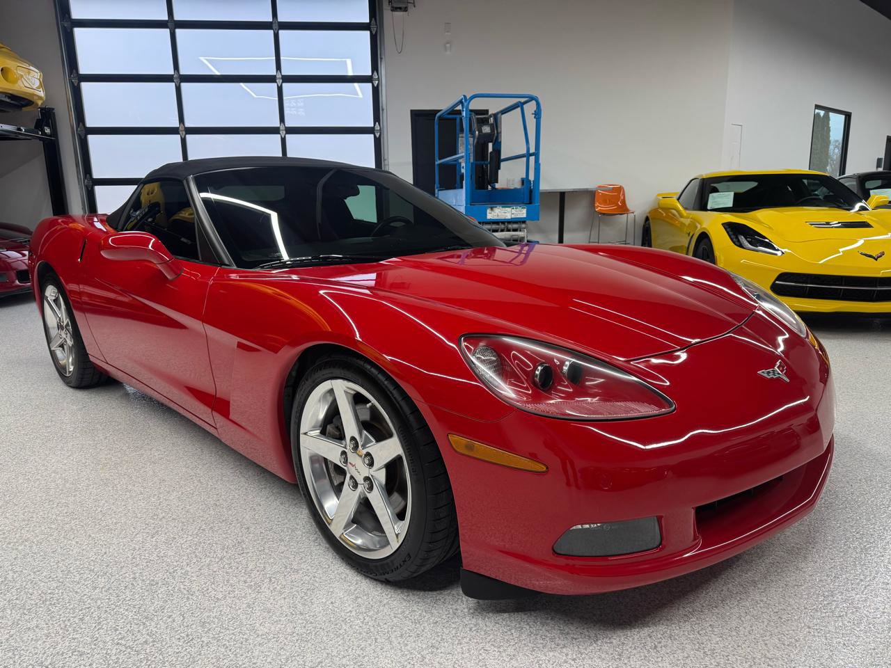 Used 2005 Chevrolet Corvette Convertible w/ Preferred Equipment Group image 26