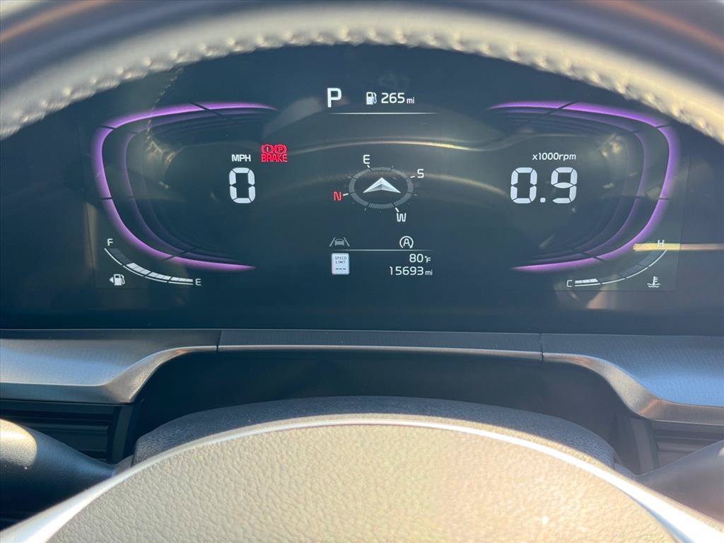 Certified 2024 Kia Telluride LX FWD image 19