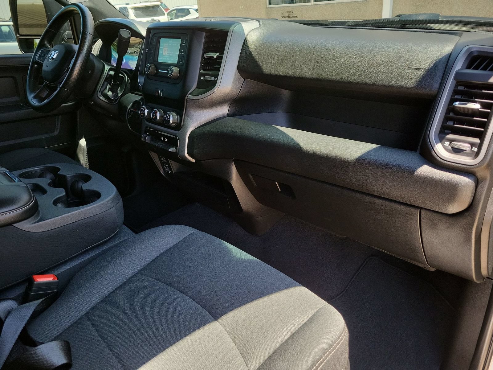 Used 2024 RAM 3500 Tradesman w/ Chrome Appearance Group AWD/4WD image 26