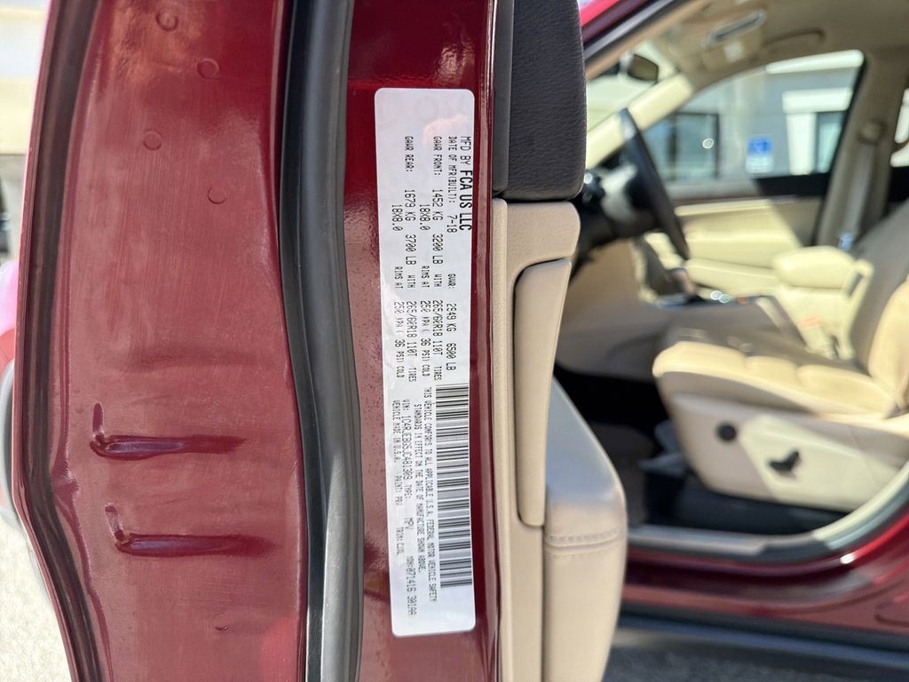 Used 2018 Jeep Grand Cherokee Limited image 39