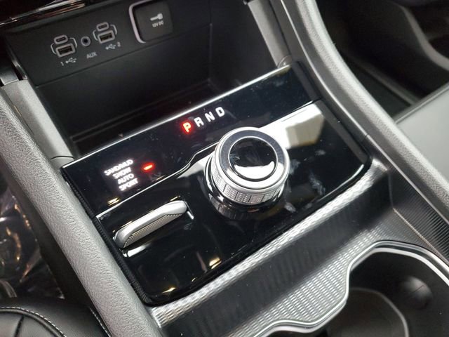 New 2025 Jeep Grand Cherokee L Limited w/ Black Appearance Package image 11