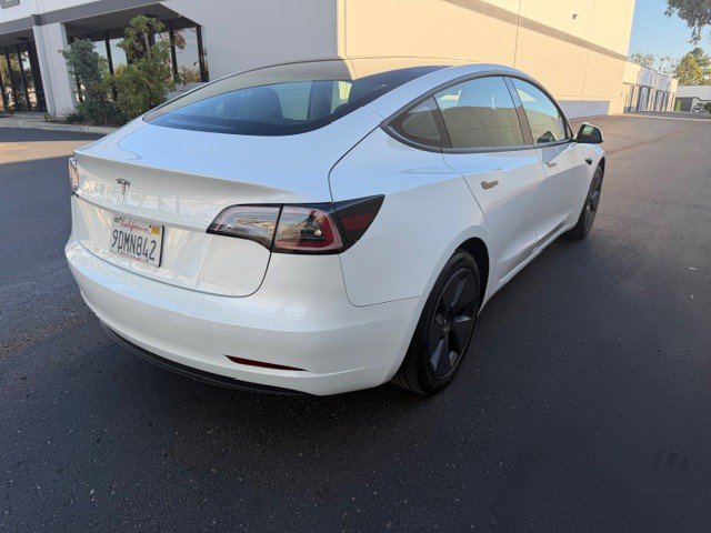 Used 2023 Tesla Model 3 Standard Range image 3