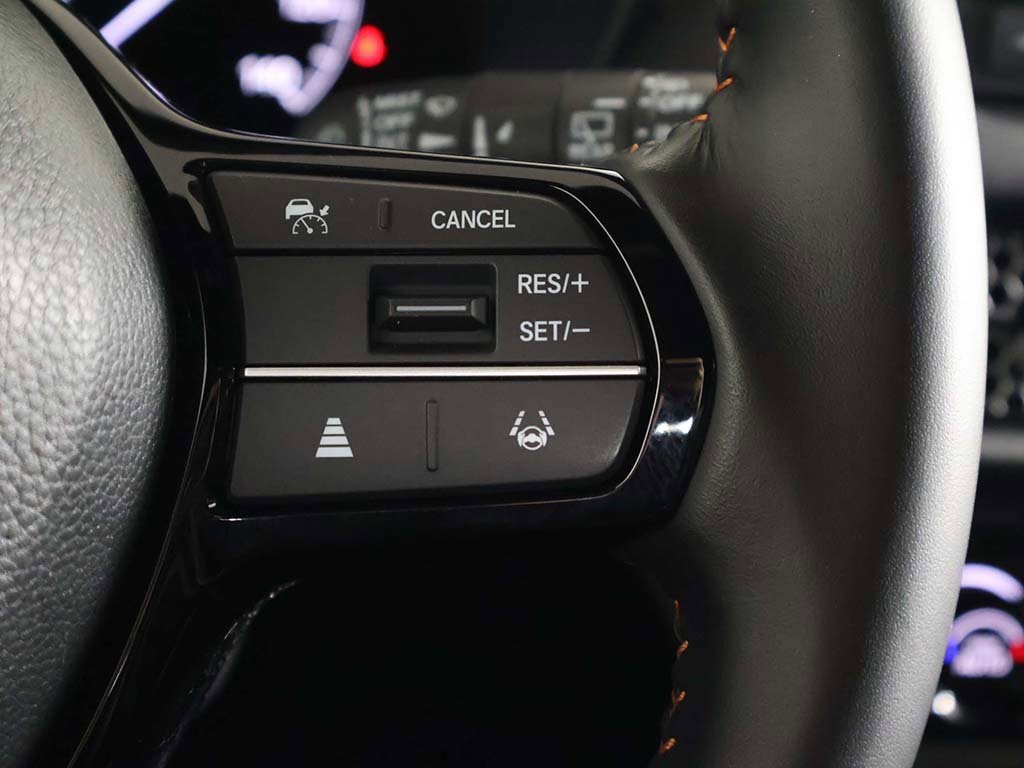Used 2025 Honda HR-V Sport image 37
