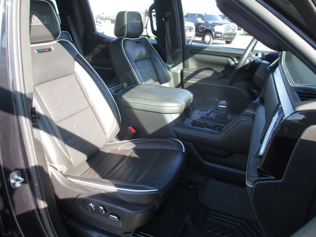 Used 2024 GMC Sierra 1500 AT4X w/ AT4X AEV Edition AWD/4WD image 23