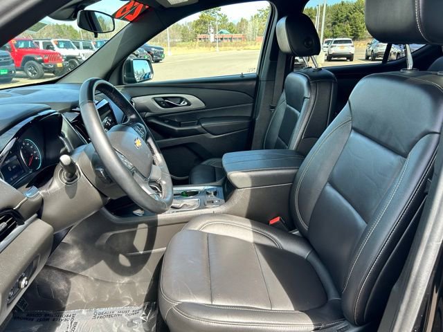 Used 2023 Chevrolet Traverse LT image 12