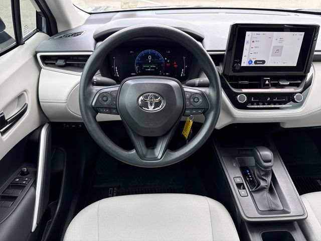 Used 2026 Toyota Corolla Cross L AWD/4WD image 14