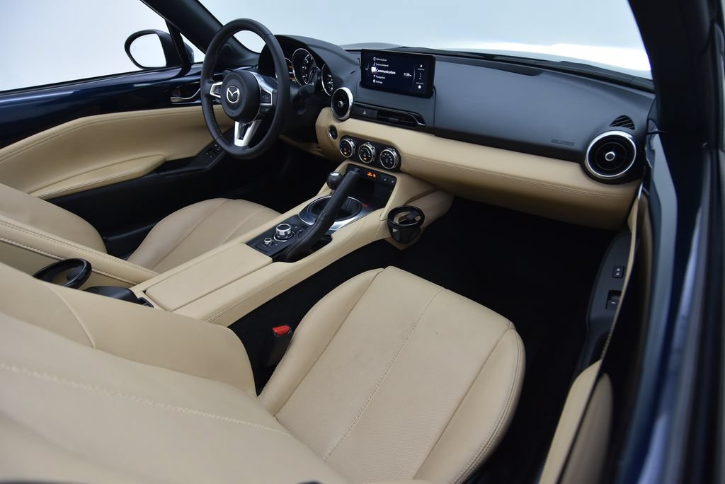 Used 2025 MAZDA MX-5 Miata Grand Touring RWD image 31
