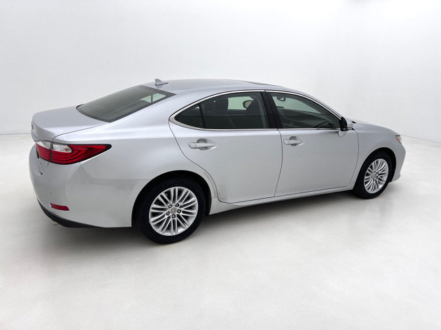Used 2013 Lexus ES 350 w/ Luxury Pkg FWD image 6