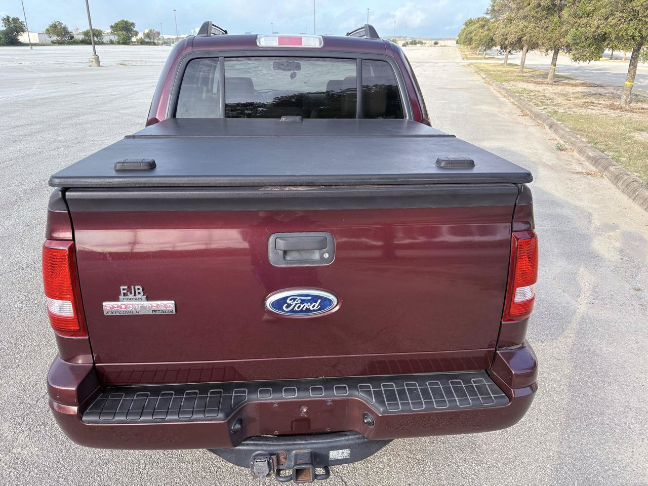 Used 2007 Ford Explorer Sport Trac Limited RWD image 18