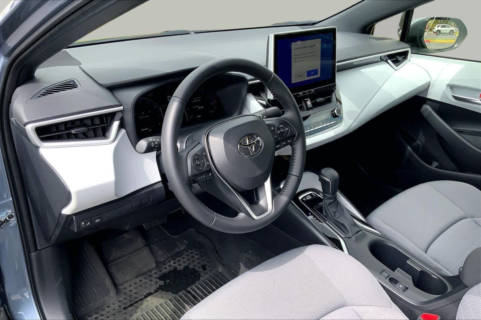 Used 2026 Toyota Corolla SE FWD image 17