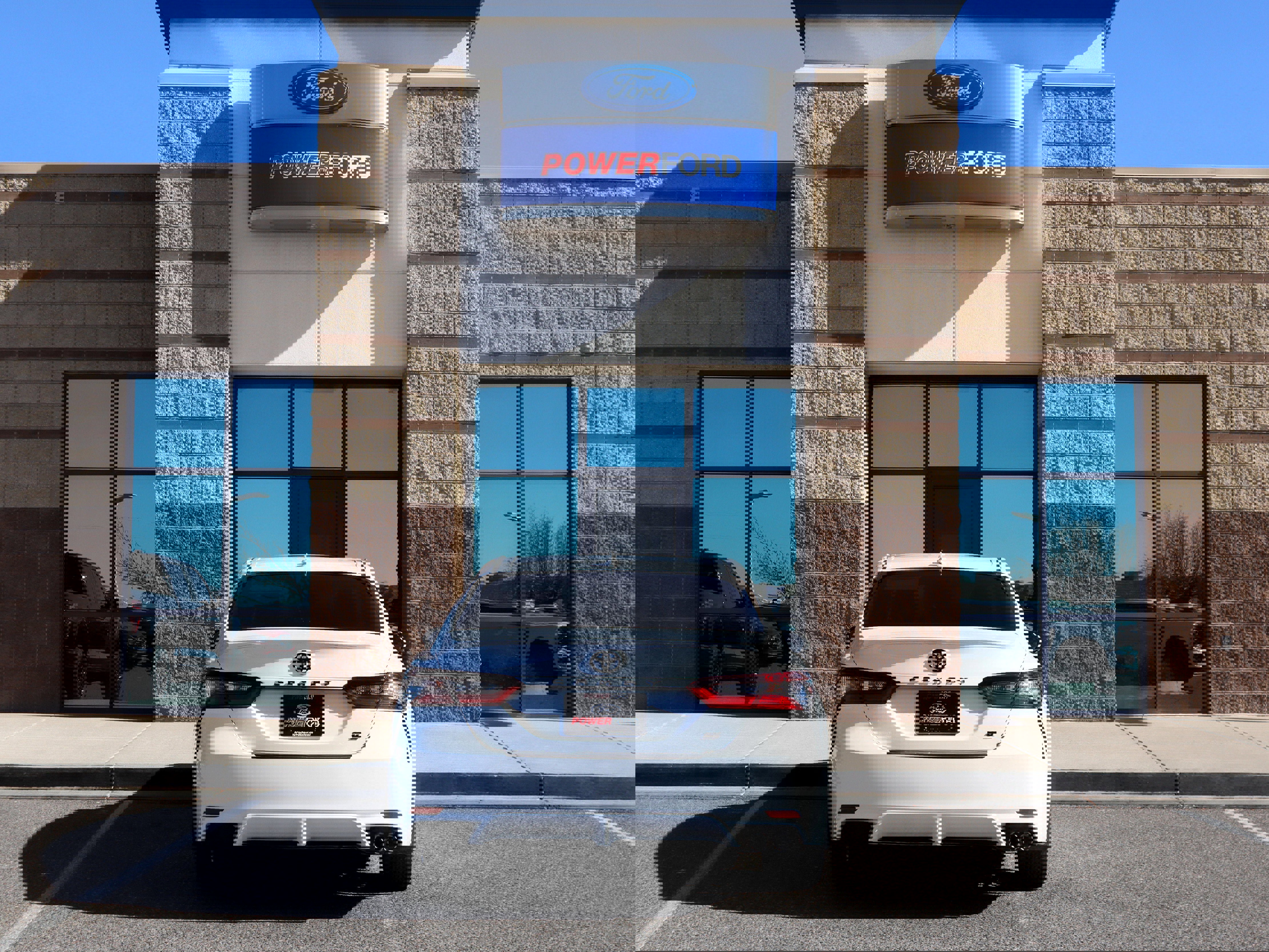 Used 2024 Toyota Camry SE image 7