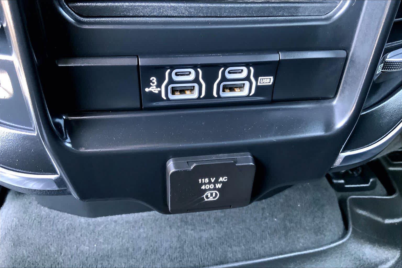 Used 2020 RAM 1500 Laramie w/ Sport Appearance Package AWD/4WD image 36