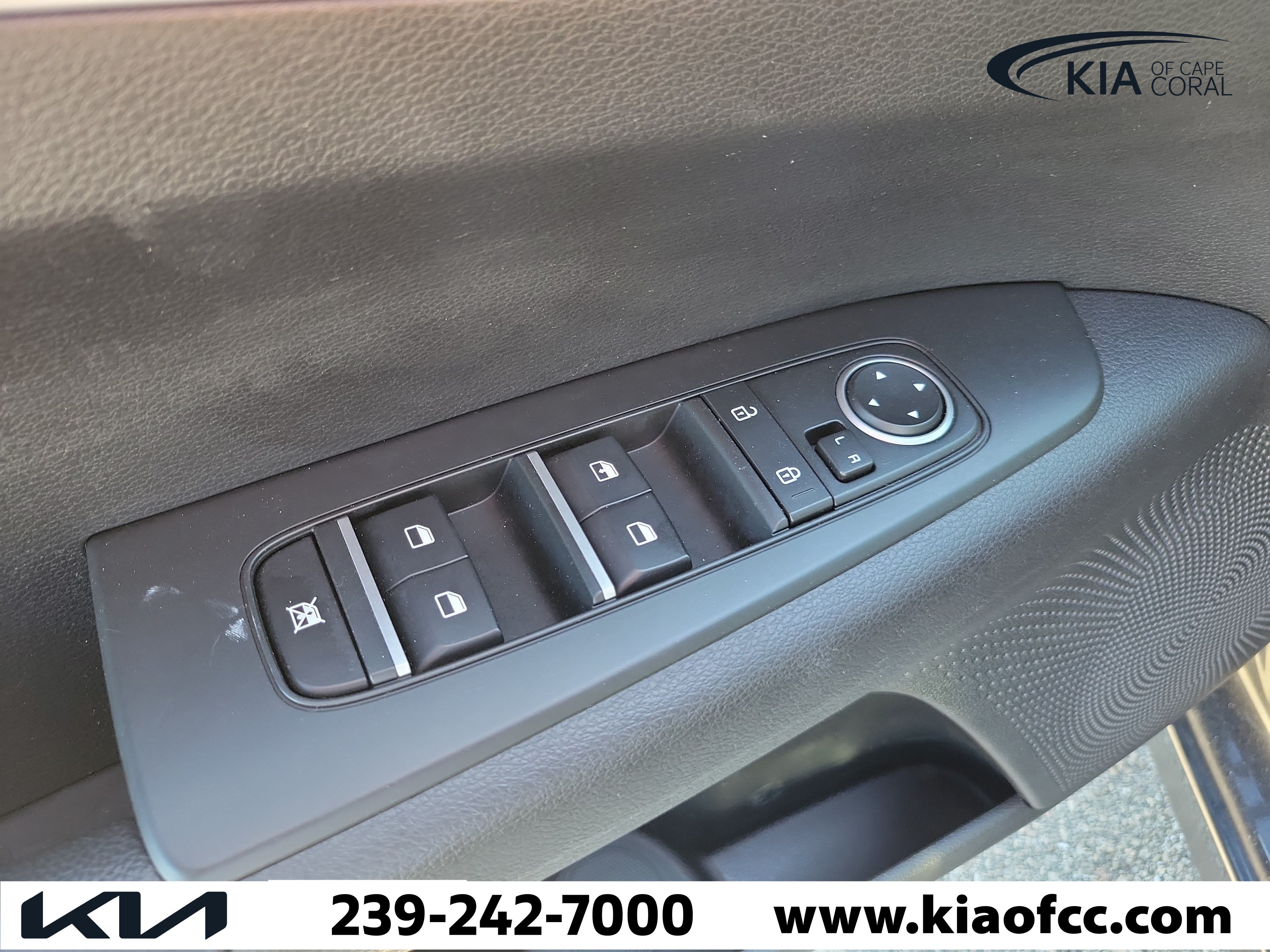 Certified 2022 Kia Forte LXS w/ LXS Technology Package FWD image 20
