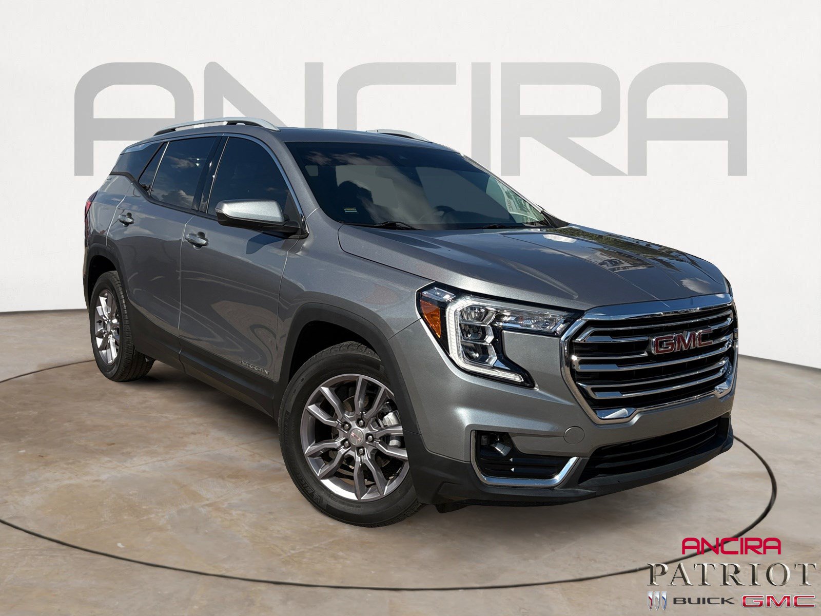 Used 2023 GMC Terrain SLT