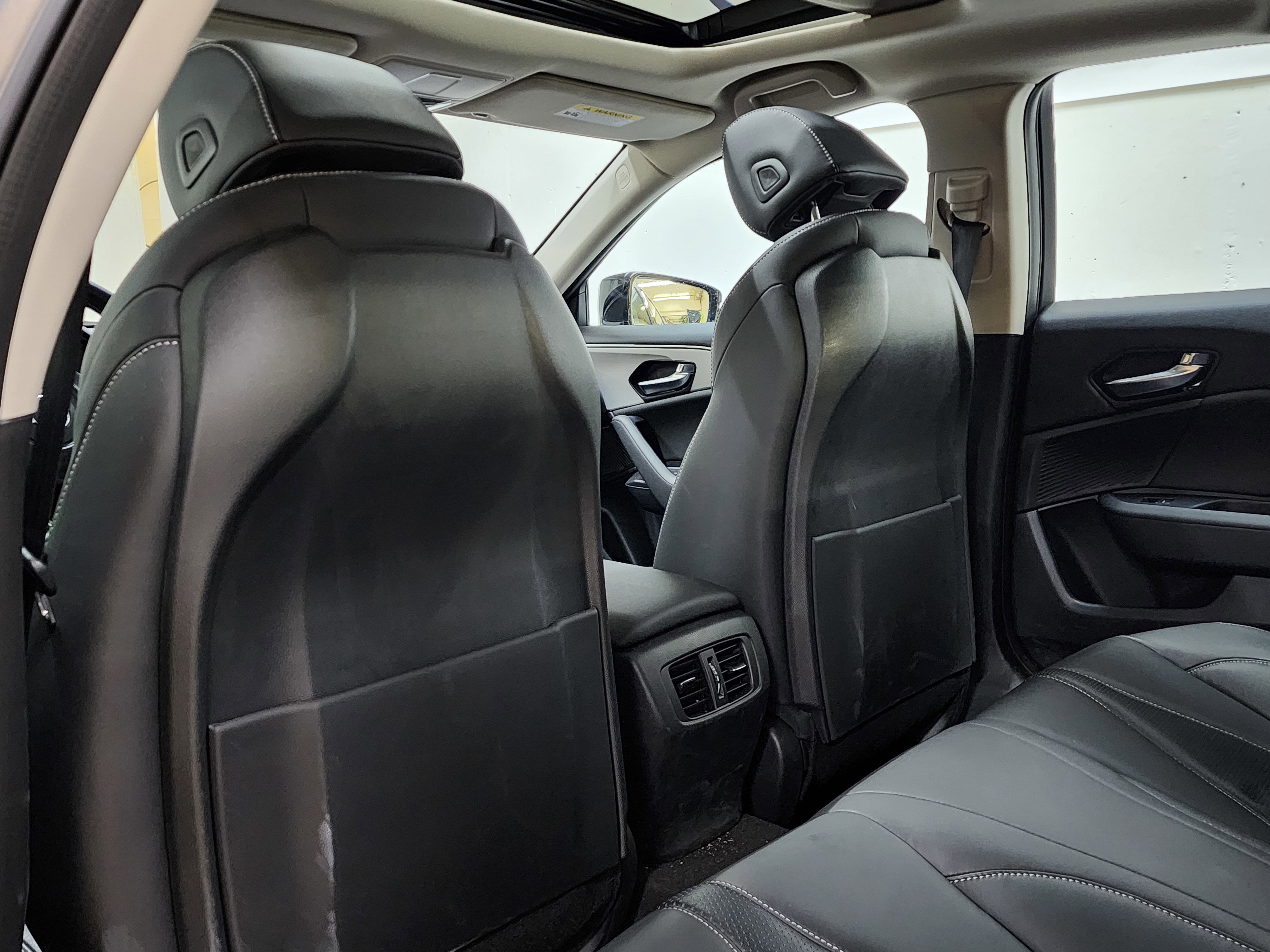 Certified 2023 Acura TLX w/ Technology Package image 16