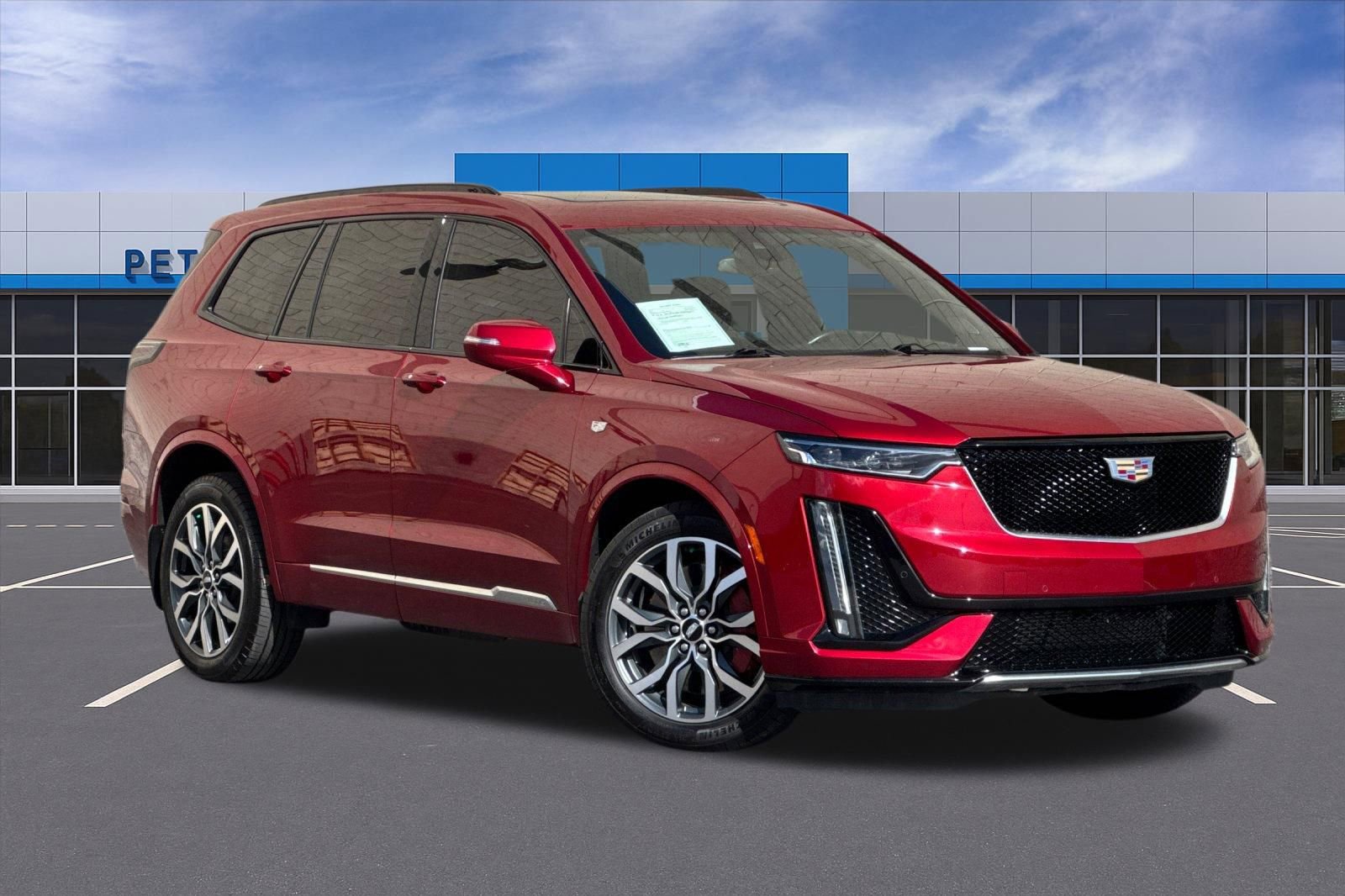 Used 2023 Cadillac XT6 Sport AWD/4WD image 2