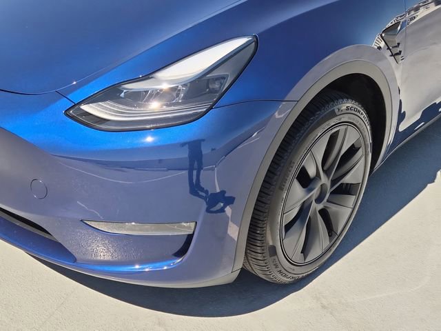 Used 2024 Tesla Model Y Long Range image 10