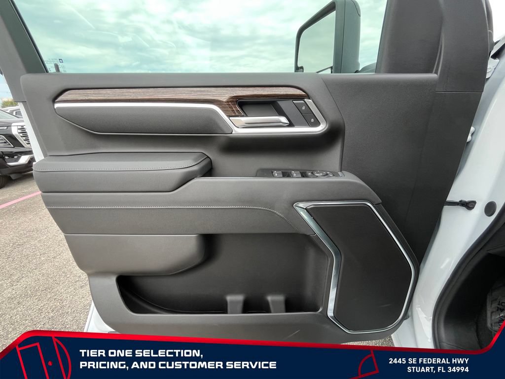 New 2026 GMC Sierra 2500 SLE w/ SLE Value Package; AWD/4WD image 23