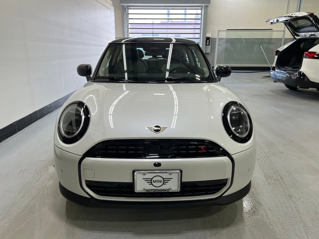 Used 2025 MINI Cooper S image 8