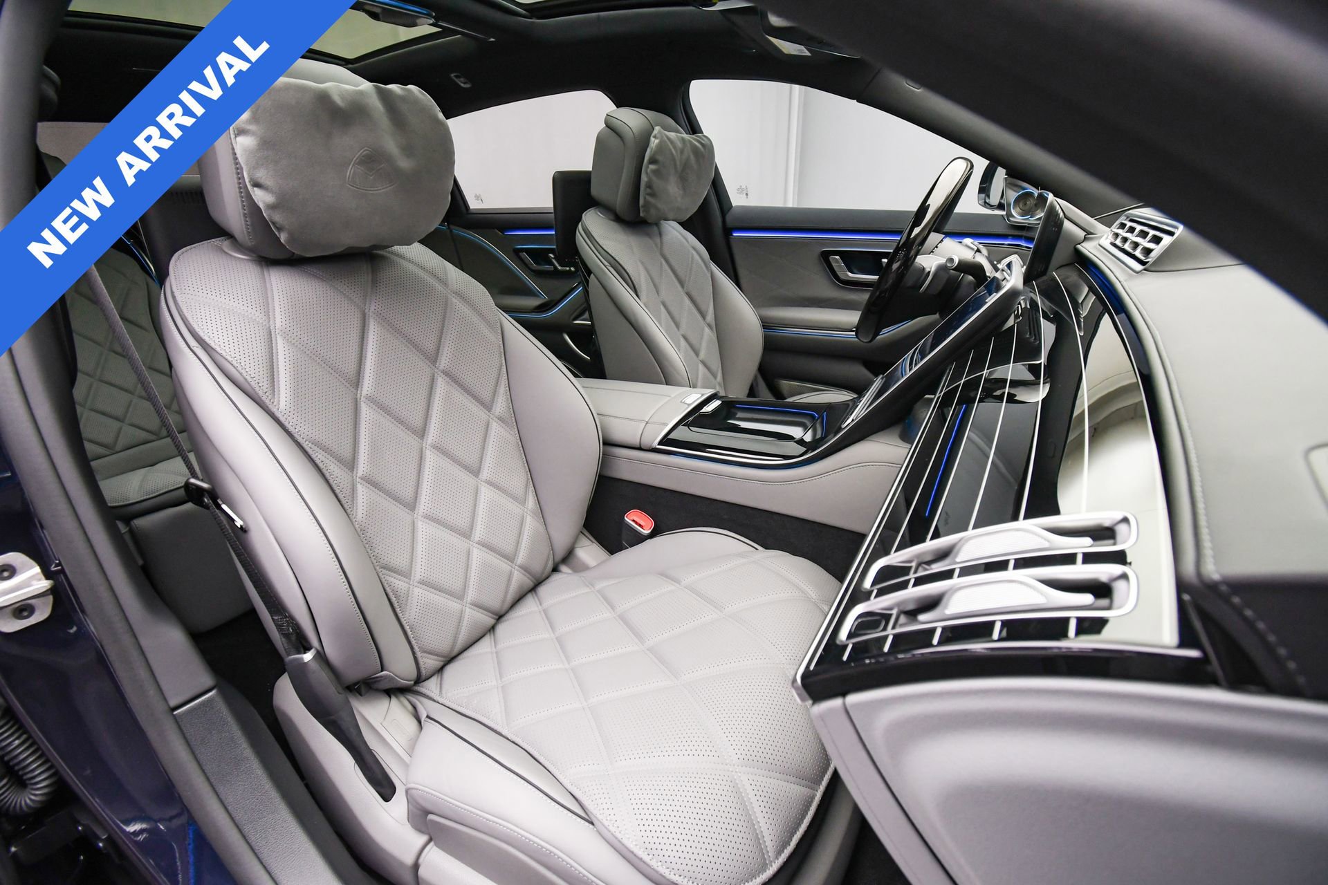 Used 2025 Mercedes-Benz Maybach S 580 4MATIC image 18