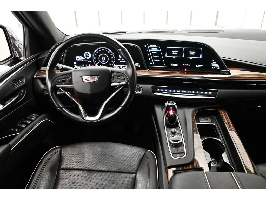 Used 2021 Cadillac Escalade Premium Luxury AWD/4WD image 35