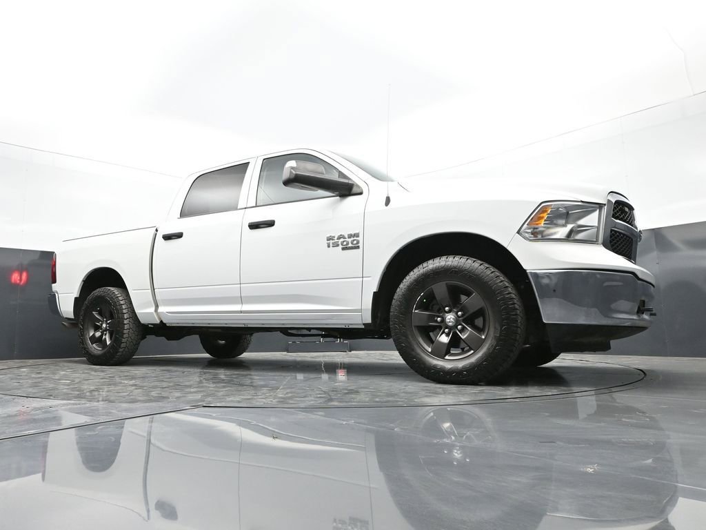 Used 2022 RAM 1500 Tradesman w/ Chrome Appearance Group AWD/4WD image 38