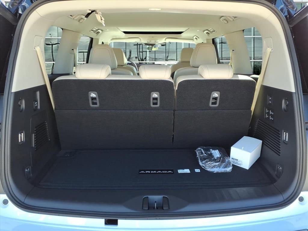 New 2026 Nissan Armada Platinum Reserve image 12