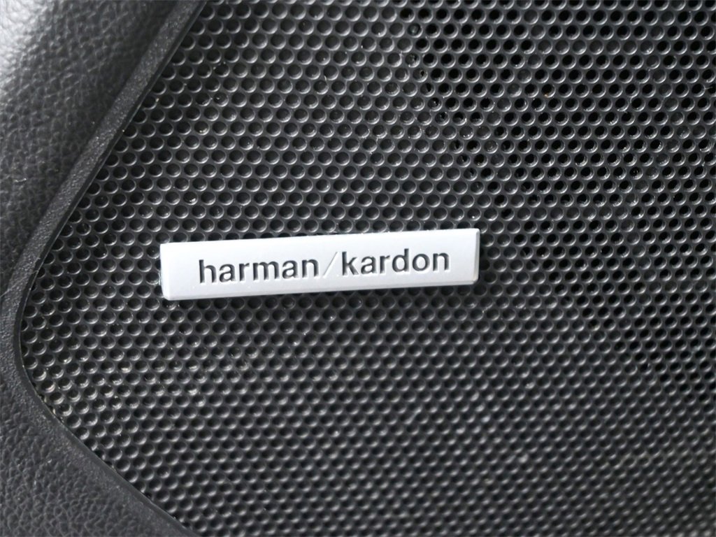 Used 2017 Subaru Outback 2.5i Touring image 5