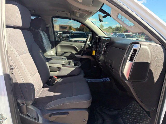 Used 2018 Chevrolet Silverado 1500 LT w/ All Star Edition AWD/4WD image 27