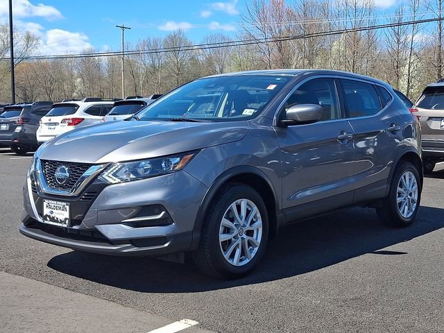 Used 2021 Nissan Rogue Sport S image 3