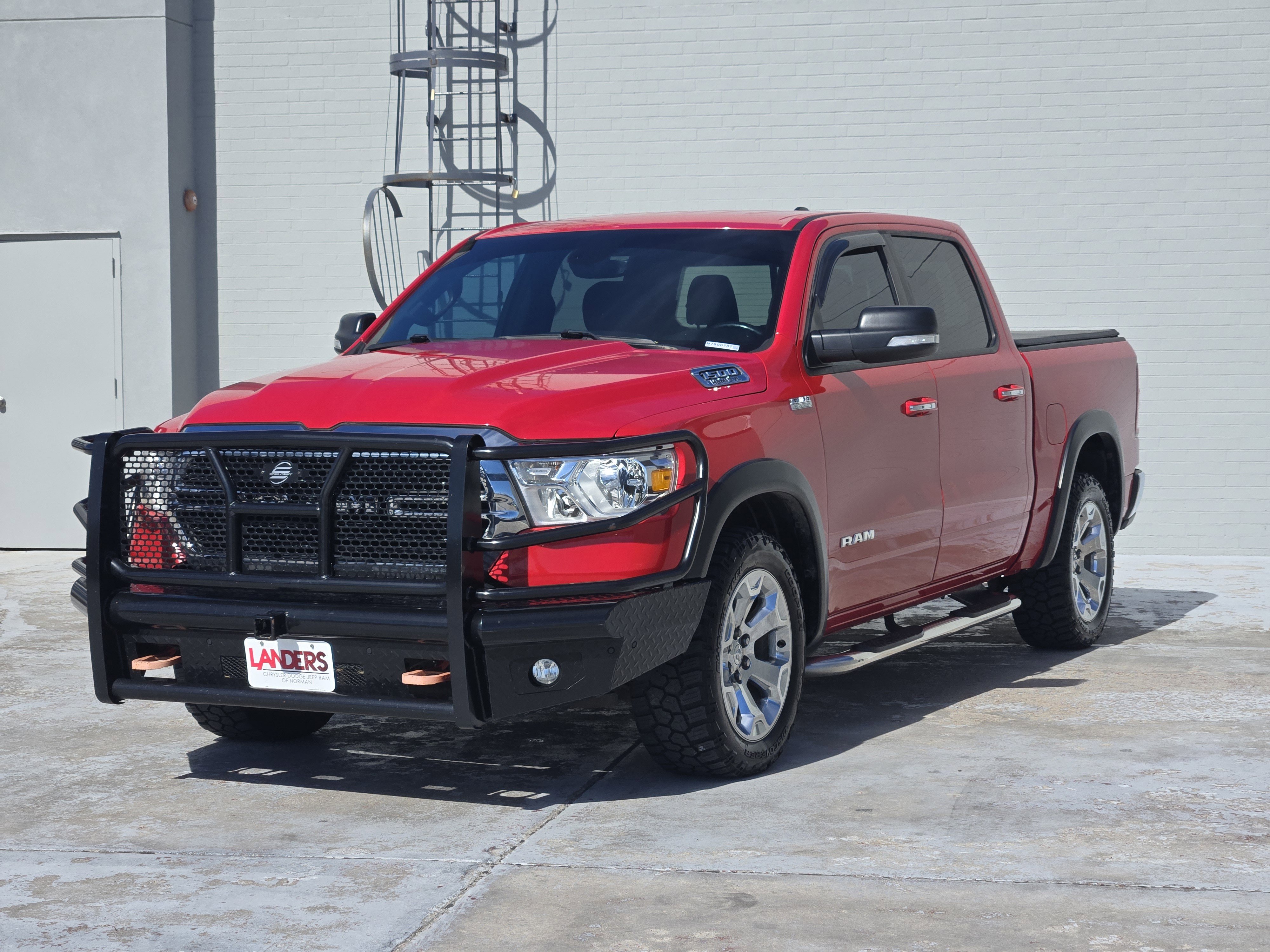 Used 2019 RAM 1500 Big Horn image 3