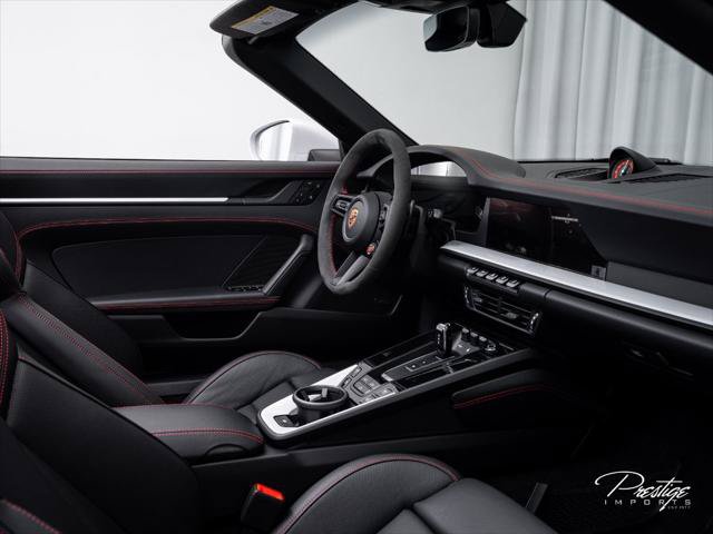 Used 2026 Porsche 911 GTS image 43