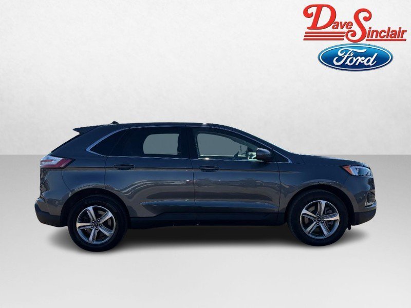 Used 2022 Ford Edge SEL w/ Convenience Package image 5