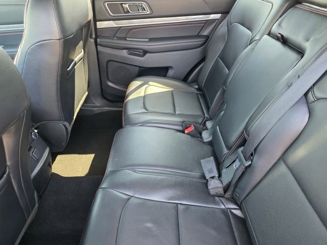 Used 2019 Ford Explorer Sport image 11