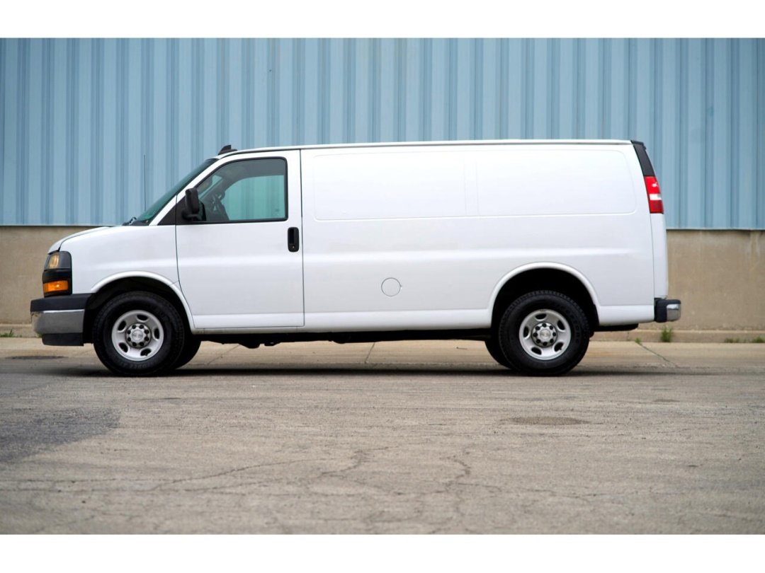 Used 2019 Chevrolet Express 2500 w/ Driver Convenience Package image 7
