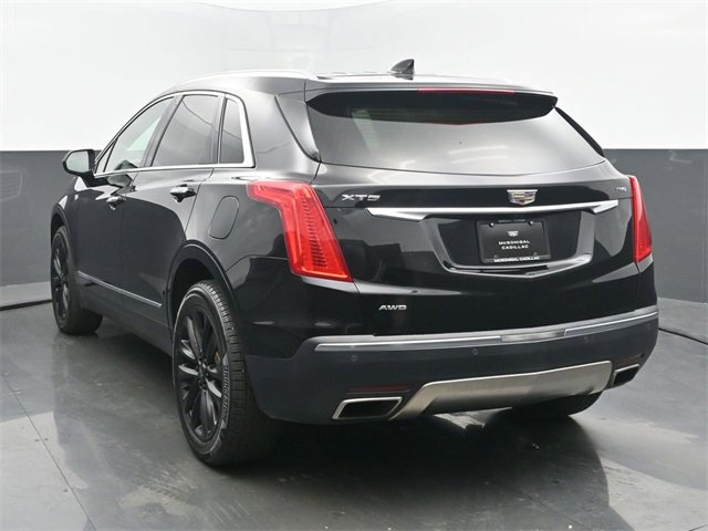 Used 2017 Cadillac XT5 Platinum image 4