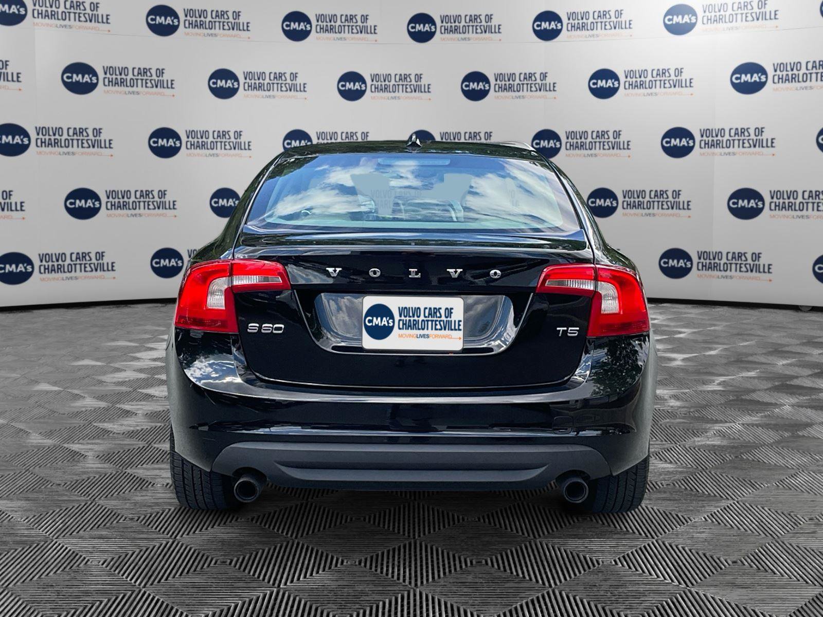 Used 2012 Volvo S60 T5 w/ Climate Pkg FWD image 4