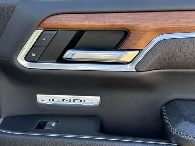 Used 2022 GMC Sierra 1500 Denali w/ Technology Package image 18