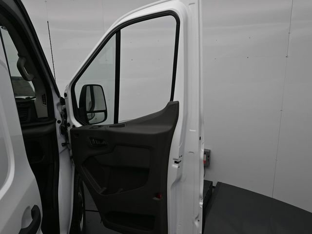 New 2026 Ford Transit 250 148 Medium Roof image 25