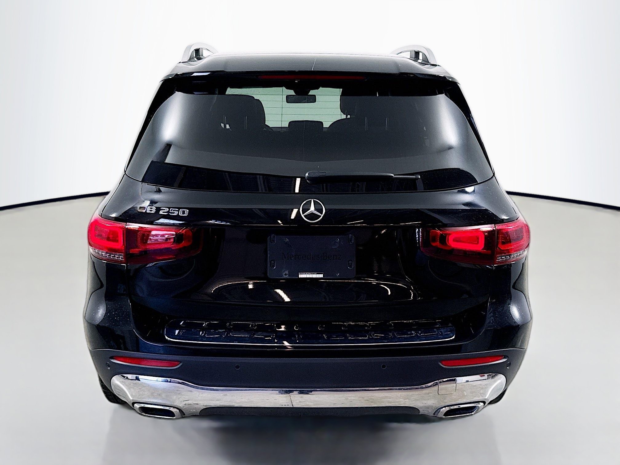 Used 2021 Mercedes-Benz GLB 250 image 6