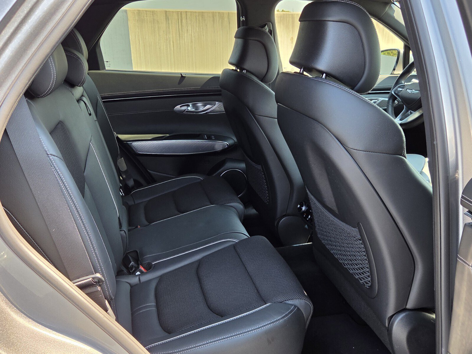 Used 2023 Genesis GV70 2.5T w/ Sport Prestige Package AWD/4WD image 18