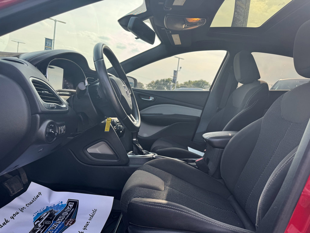 Used 2015 Dodge Dart SXT w/ Sun/Sound Group image 26