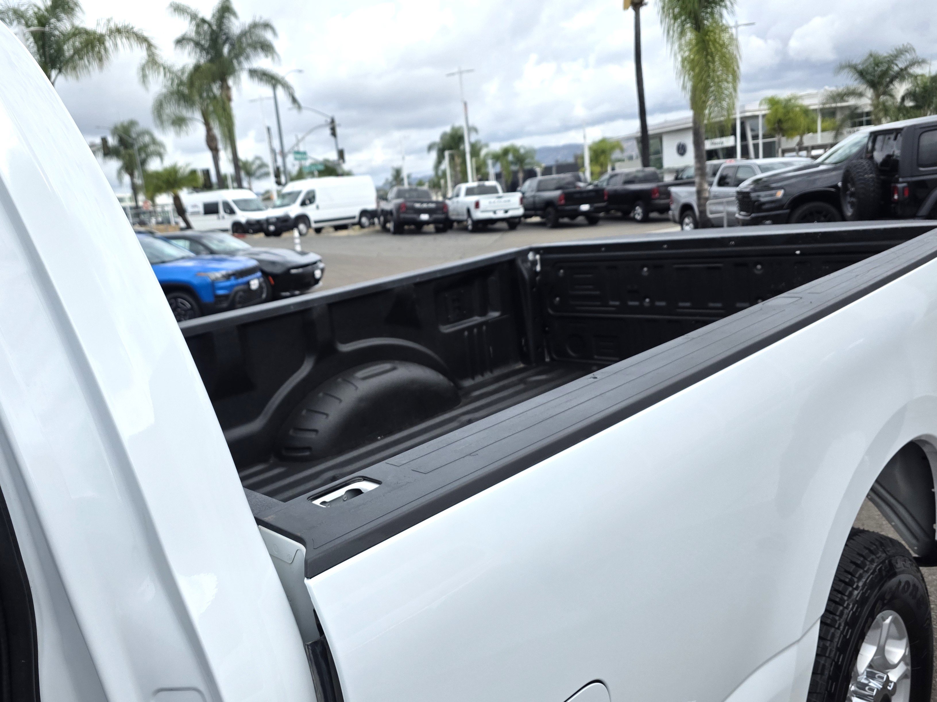 Used 2025 Ford F250 XLT w/ 360-Degree Camera Package image 19