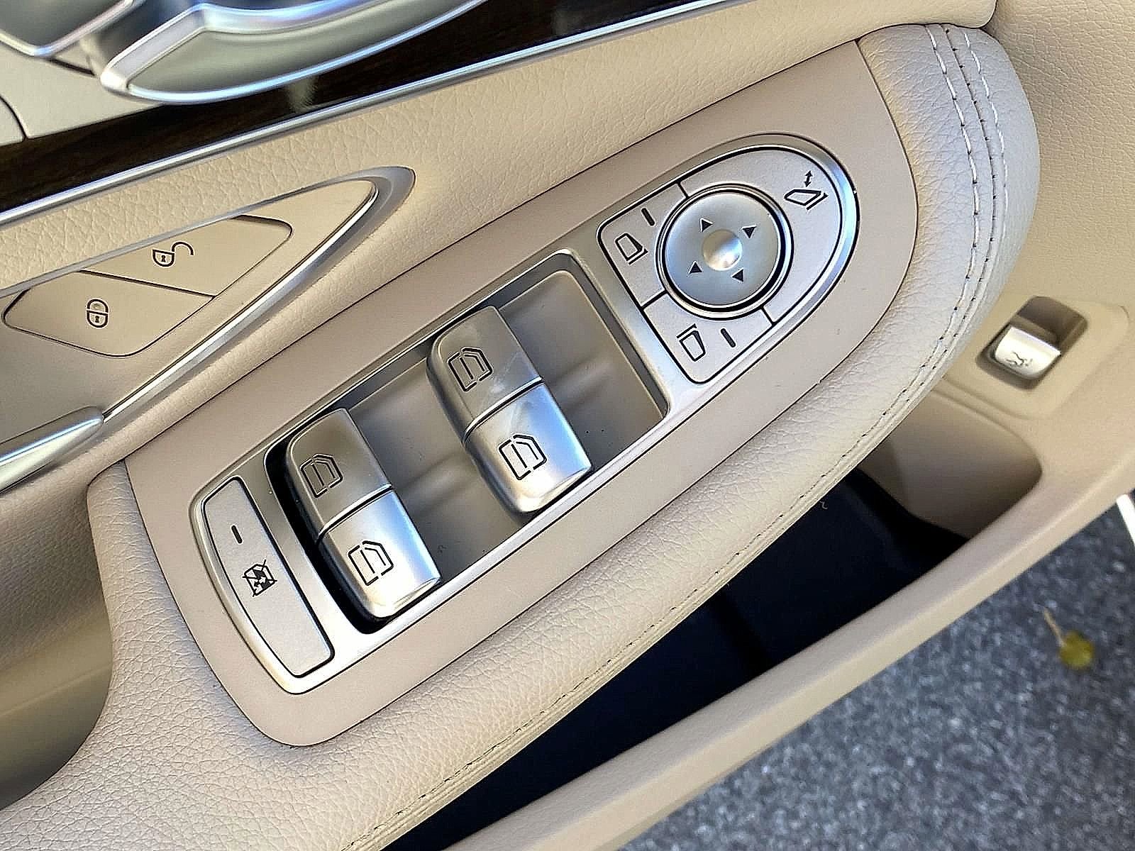 Used 2018 Mercedes-Benz C 300 4MATIC Sedan image 20